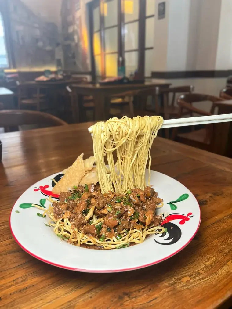 Mie yamin Kasmaran